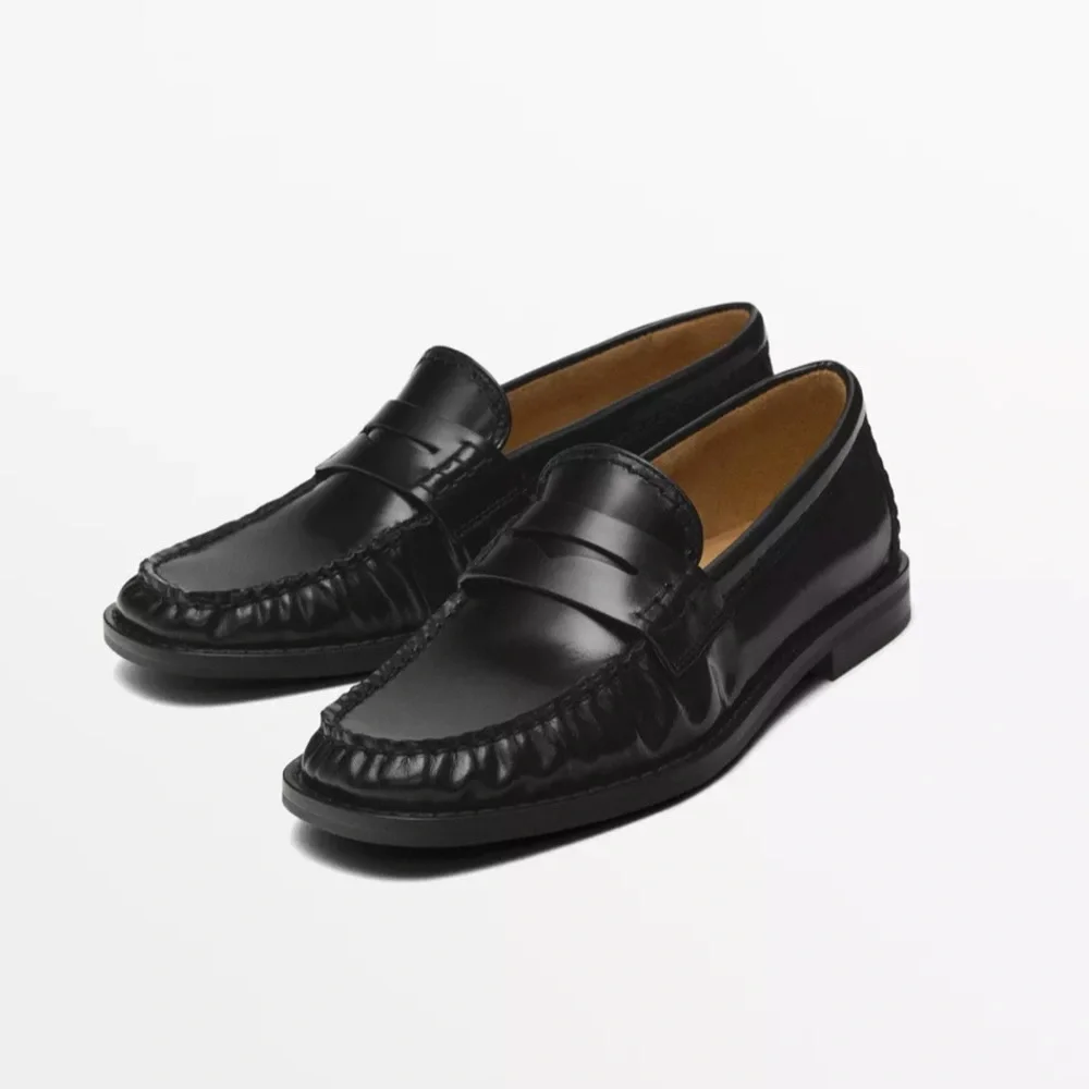 MASSIMO DUTTI Black Leather Penny Loafers Size 6.5 - Picture 1 of 7